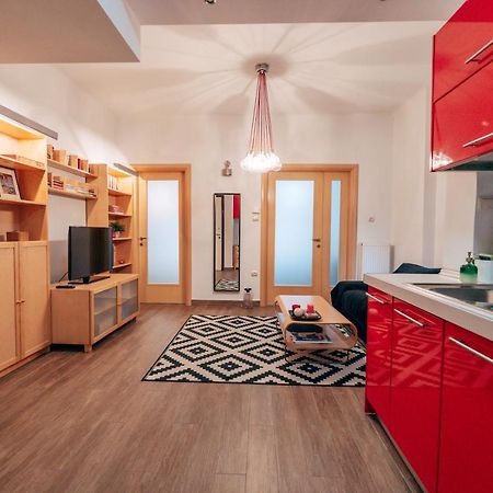 סלוניקי Agia Sofia Luxury City Center Apartment מראה חיצוני תמונה