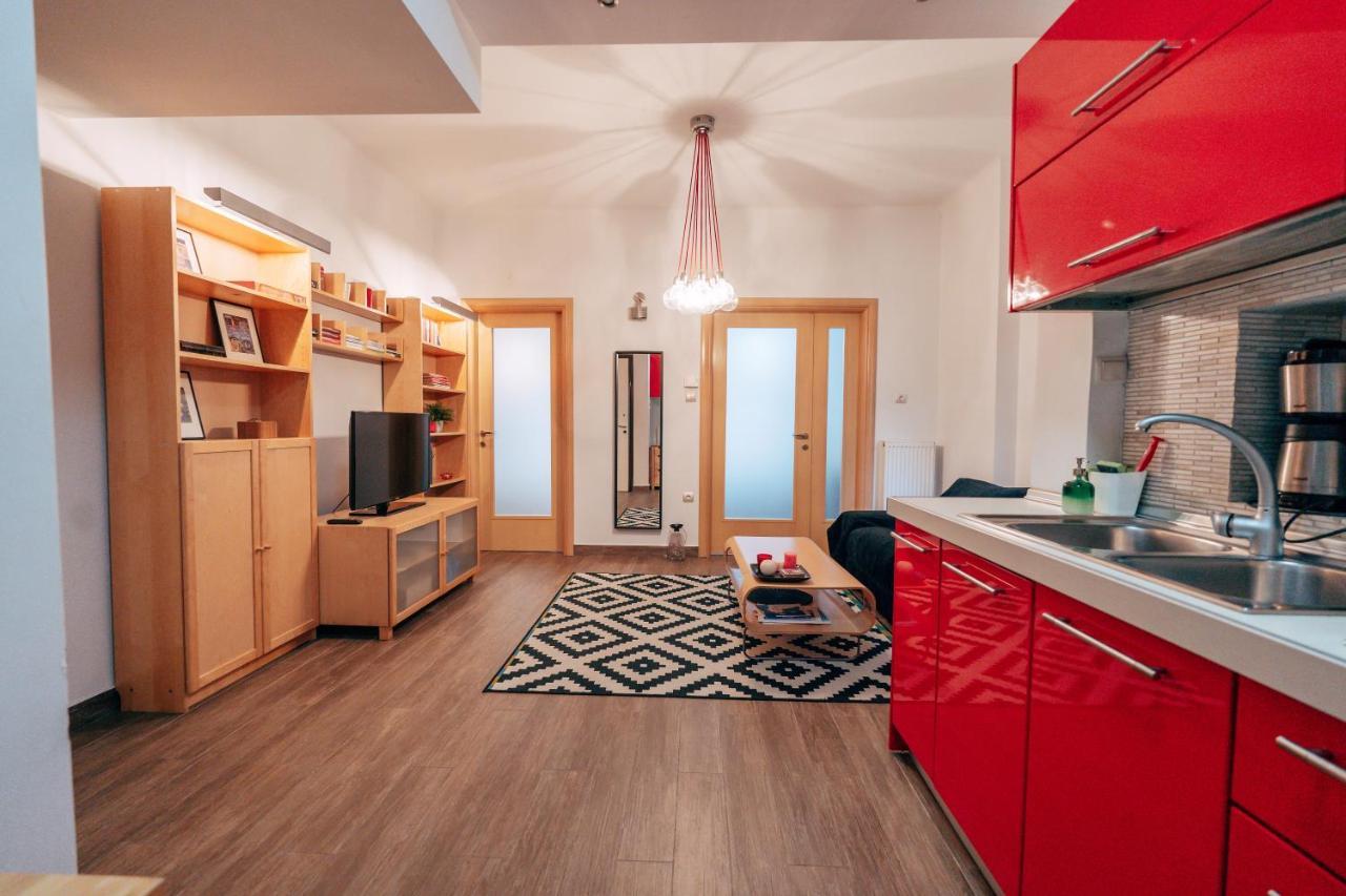 סלוניקי Agia Sofia Luxury City Center Apartment מראה חיצוני תמונה
